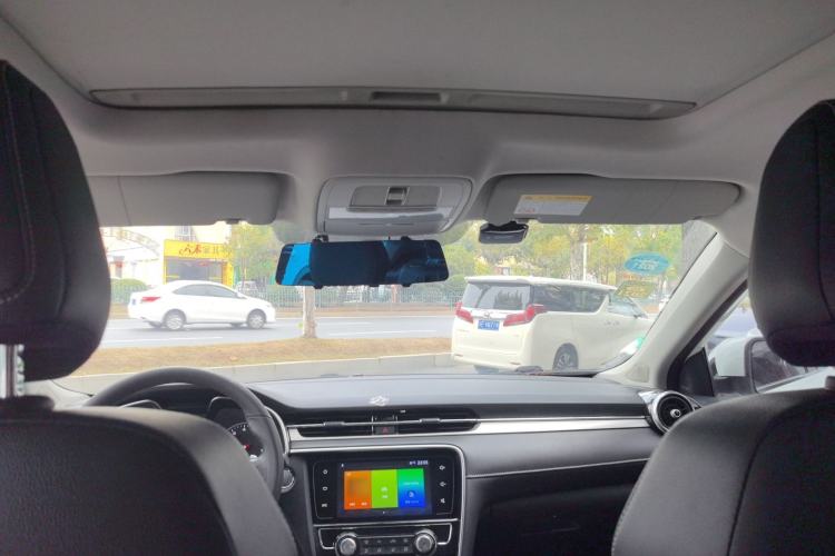 Used MG 6 2017 20T Automatic Luxury Smart Connect Version China V Standard