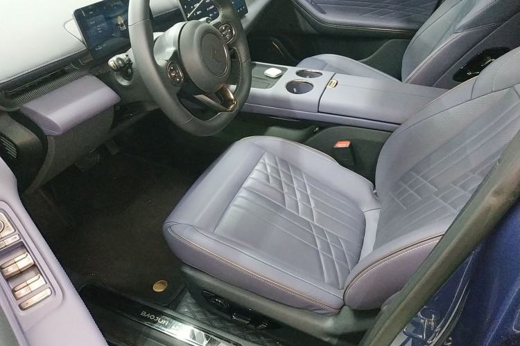 Used Baojun Enjoy 2025 All-Electric 600km Luxury Edition
