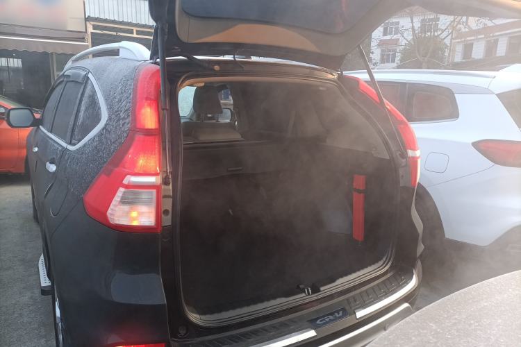 Used Honda CR-V 2015 2.4L four-wheel drive luxury version
