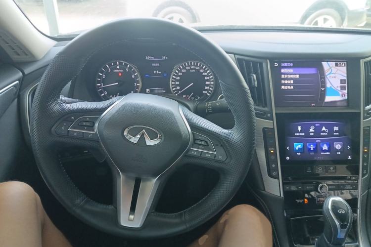 Used Infiniti Q50L 2018 2.0T Enjoyment Version China VI Standard
