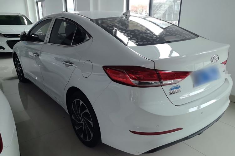 Used Hyundai Elantra 2019 1.4T Dual-Clutch Xuan Dong · Dynamic Model