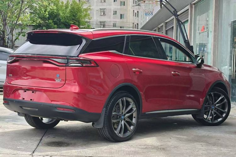 Used BYD Tang New Energy 2018 DM 2.0T All-Wheel Drive Smart Connect Elite 7-Seater China V Emission Standard
