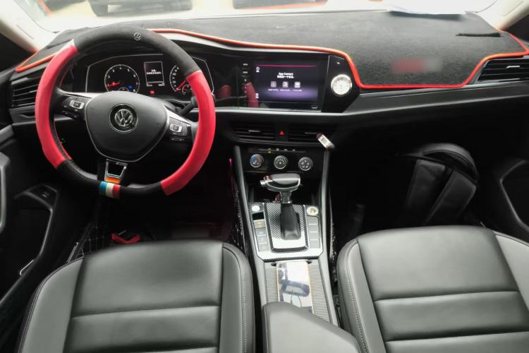 Used Volkswagen Sagitar 2020 200TSI DSG Comfort Version China VI Standard
