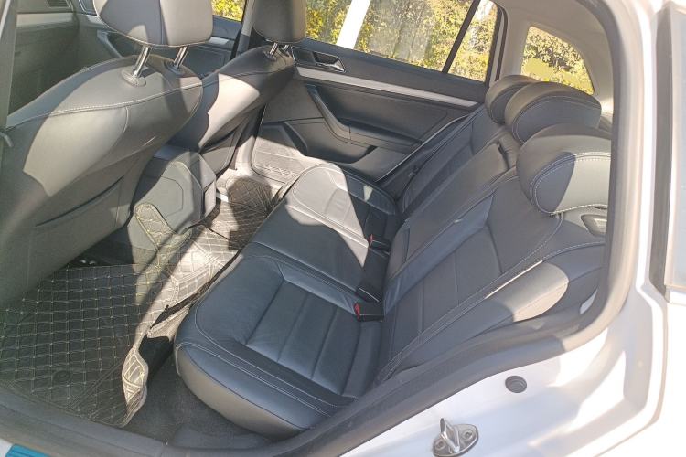 Used Volkswagen Gran Lavida 2015 230TSI DSG Comfort Edition