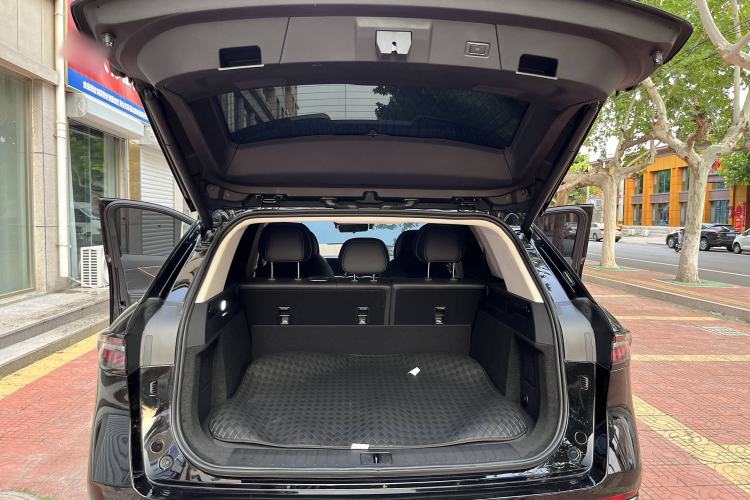 Used Chery Tiggo 9 2025 2.0T Dual-Clutch Two-Wheel Drive Comfort Edition 5 Seats
