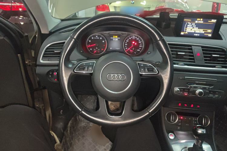 Used Audi Q3 2016 30 TFSI Fashion Model