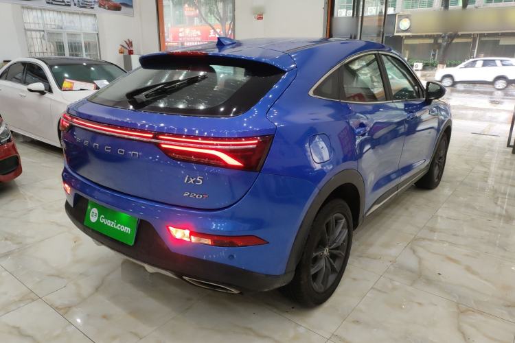 Used Dongfeng Fengon ix5 2019 220T CVT ZhiShang Trim China V Standard
