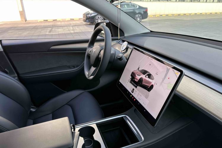 Used Tesla Model Y 2022 Revised Version Long-Range All-Wheel Drive