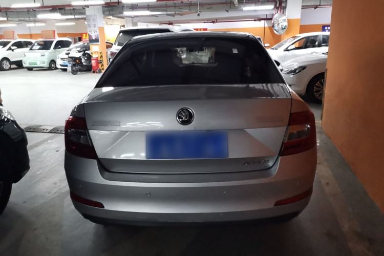 Used Skoda Octavia 2015 1.6L Automatic Eado Edition
