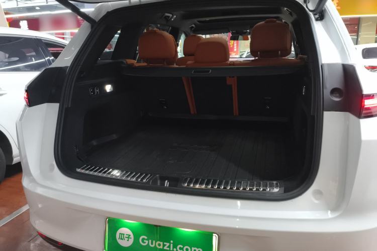 Used Li Auto L7 2023 Pro Model
