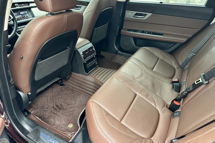 Used Jaguar XFL 2018 XFL 2.0T 250 PS Luxury Edition
