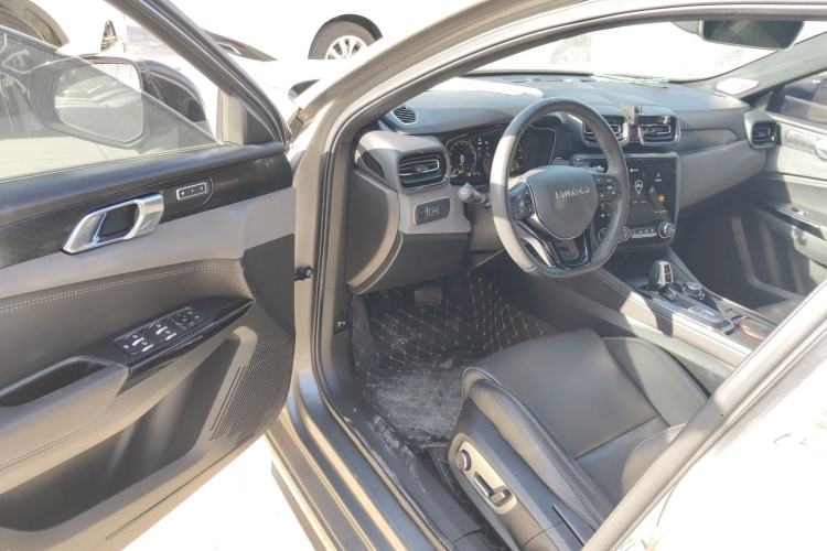 Used Lynk & Co 03 2021 2.0TD Automatic Trendy Champion Edition
