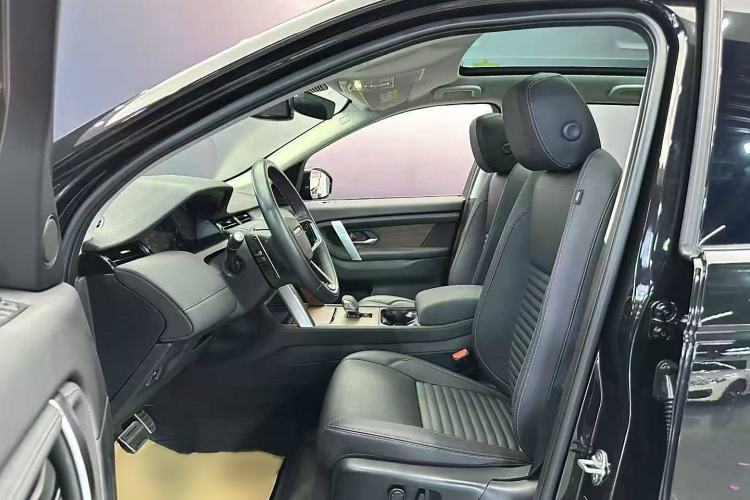 Used Land Rover Discovery Sport New Energy 2024 1.5T P300e Plug-in Hybrid Electric Version
