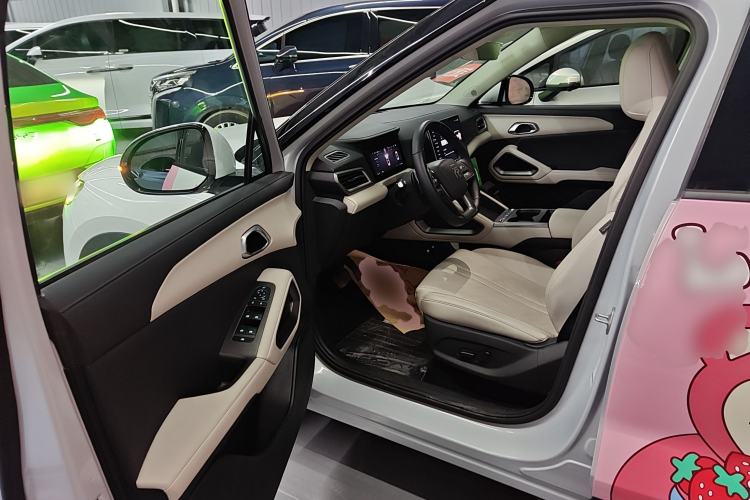 Used BYD Yuan UP 2025 Intelligent Driving Version 401 km Leading Edition
