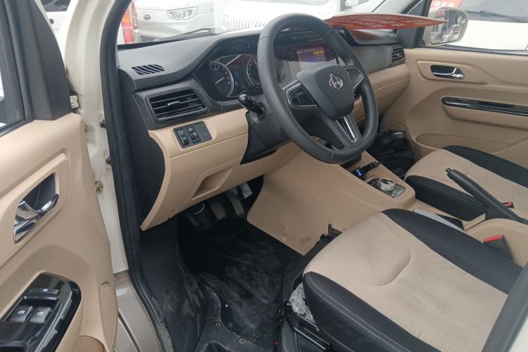 Used Kuayue Kuayue Xing V5 EV 2021 Luxury 6-Seater Passenger Bus with Lingdian System
