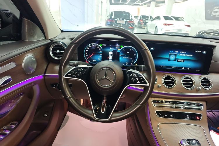 Used Mercedes-Benz E-Class 2023 Facelift E 260 L