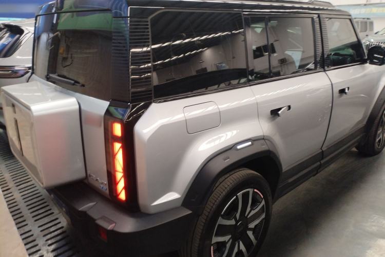 Used  03 2024 501km Four-wheel Drive Long-range Intelligent Driving Edition
