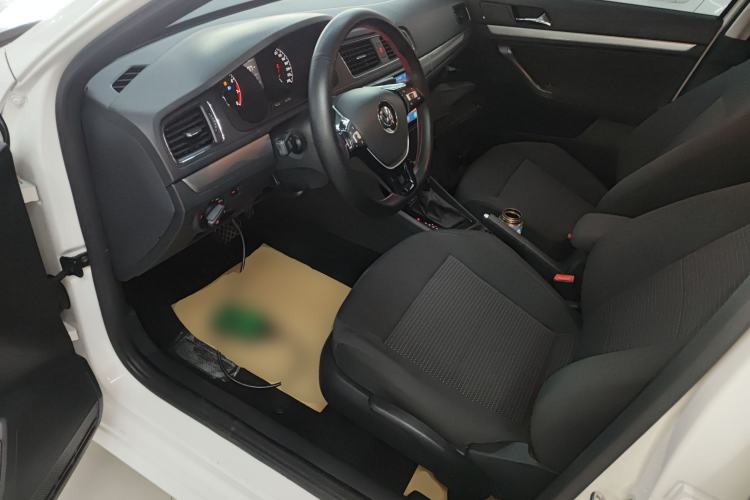 Used Volkswagen Lavida 2017 1.6L Automatic Fashion Edition
