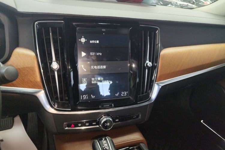 Used Volvo S90 2019 T5 Prestige Edition
