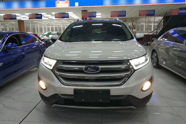 Used Ford Edge 2016 EcoBoost 245 Two-Wheel-Drive Titanium 7-Seater
