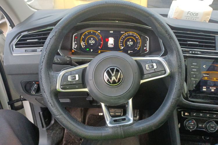 Used Volkswagen Tiguan L 2021 330TSI Automatic Two-Wheel Drive R-Line Enhanced Edition
