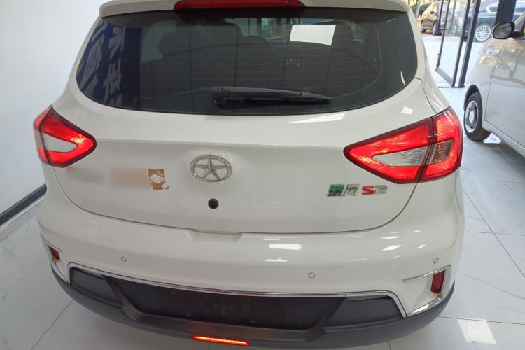 Used  Refine S2 2015 1.5L Manual Luxury Smart Model
