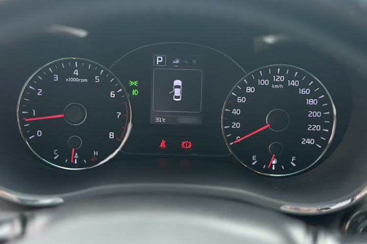 Used Kia K3 2016 1.6L Automatic GLS
