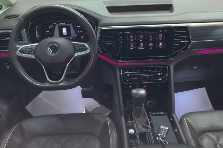 Used Volkswagen Viloran 2020 380TSI Prestige Edition
