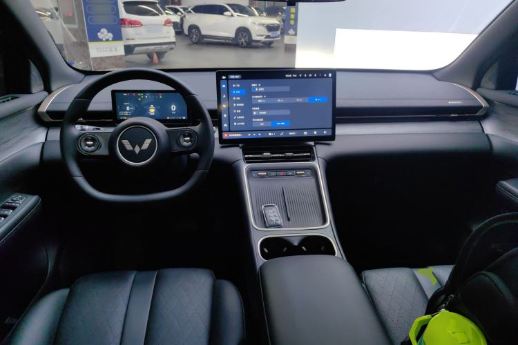 Used Wuling Xingguang S 2024 130 km Flagship Version