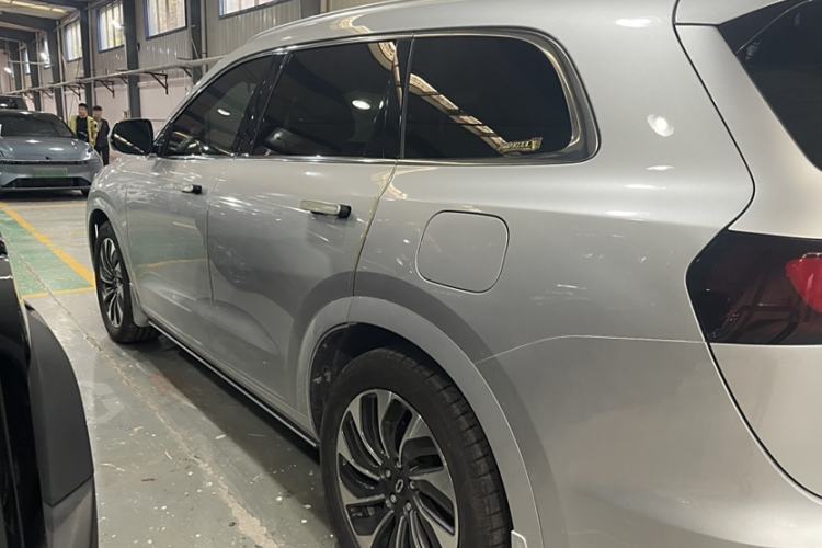 Used Hima AITO M7 2024 1.5T Rear-Drive Plus Version 5 Seats
