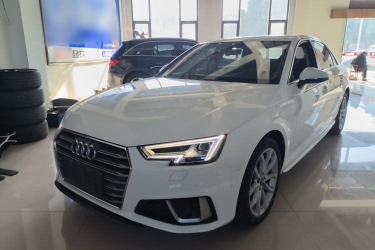 Used Audi A4L 2019 40 TFSI Fashion Version China V