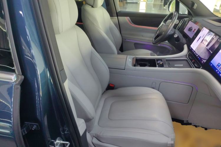 Used Hima AITO M9 2024 Range-Extended Ultra Version 42 kWh 6-Seater Model
