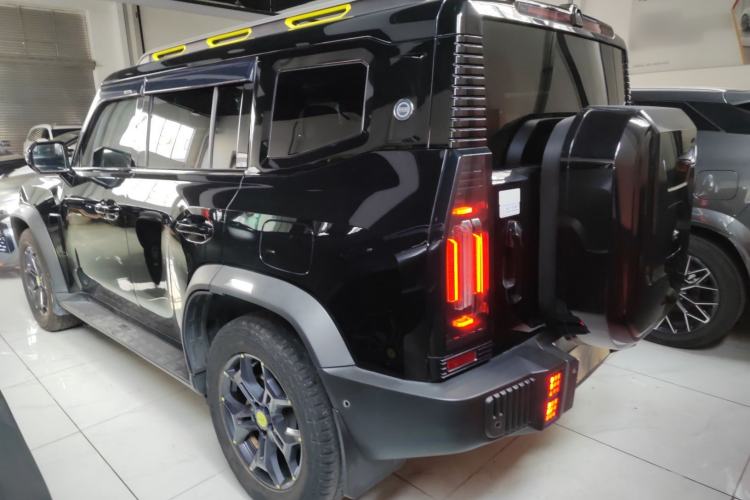 Used JETOUR Traveler 2023 2.0T All-Wheel Drive CrossPRO+
