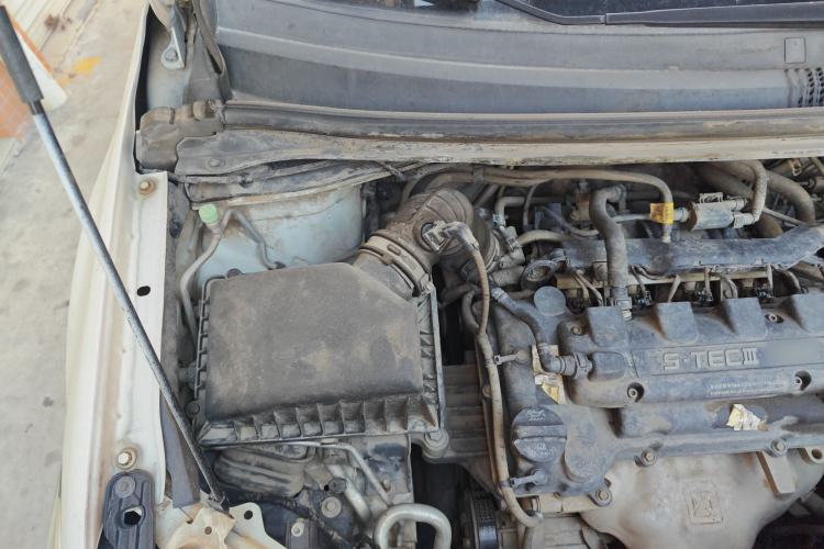 Used Chevrolet Aveo Sonic 2014 Sedan 1.4SE AT Comfort Edition
