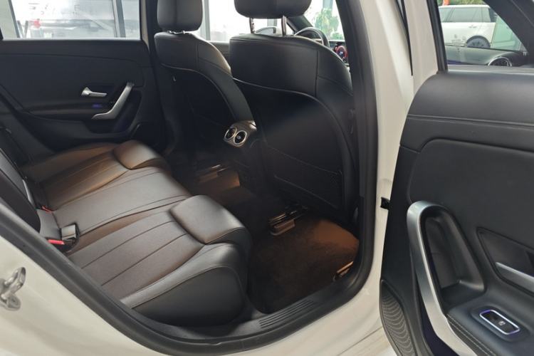 Used Mercedes-Benz A-Class 2022 Restyled A 200 L Sport Sedan Fashion Version