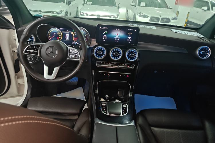 Used Mercedes-Benz GLC 2021 GLC 260 L 4MATIC Dynamic Edition