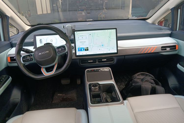 Used AION Y 2022 70 Tech Edition Lithium Iron Phosphate
