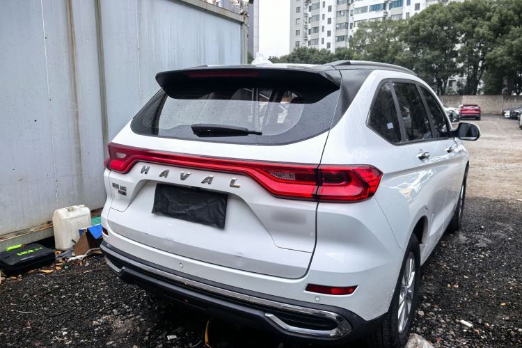 Used Haval M6 2021 PLUS 1.5T DCT Prestige Smart Connectivity Model