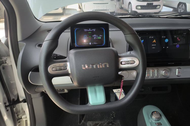 Used  Lumin 2022 301km Honey-Sweet Version
