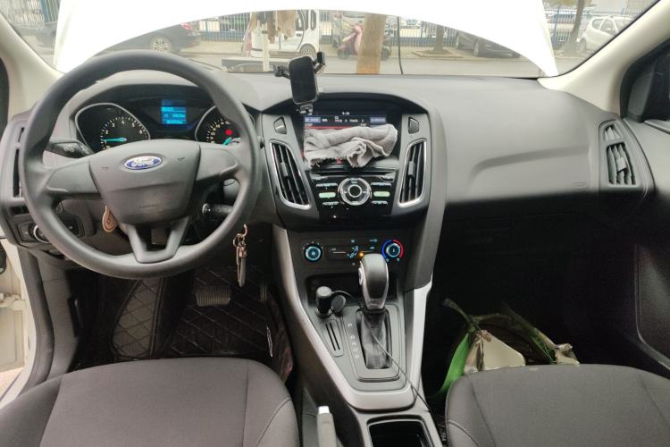 Used Ford Focus 2017 Hatchback 1.6L Automatic Comfort Plus SmartDrive Edition