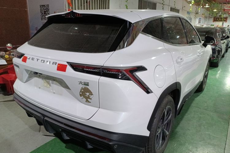 Used JETOUR Dashing 2024 1.5T DCT Starlight Shine Pro Edition
