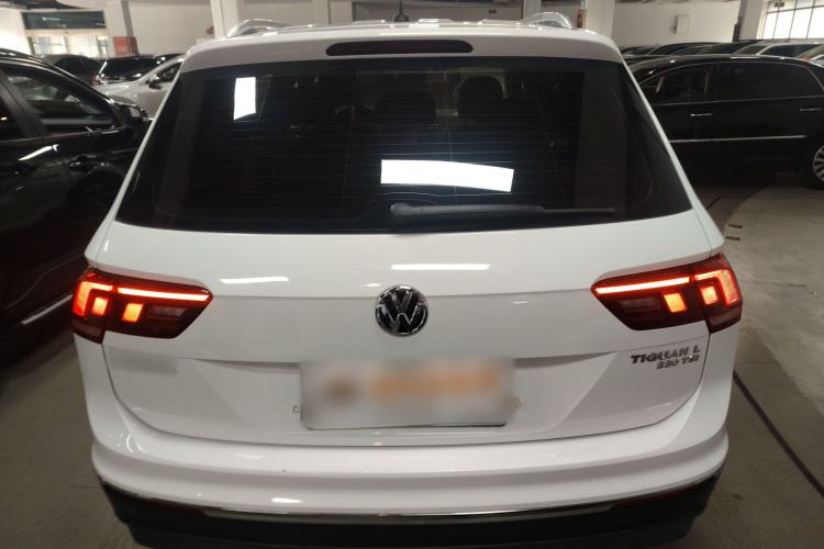 Used Volkswagen Tiguan L 2019 Updated Version 330TSI Automatic Two-Wheel Drive Panoramic Comfort Edition China VI Standard
