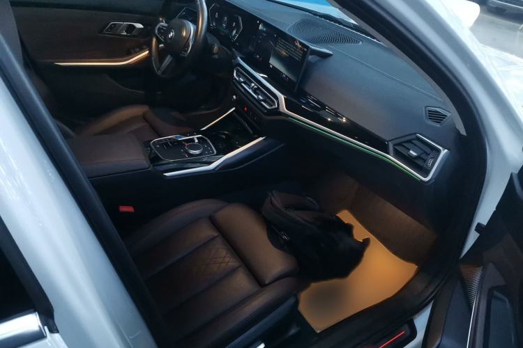 Used BMW i3 2022 eDrive 35 L
