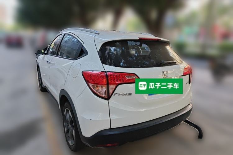 Used Honda Vezel 2016 1.8L CVT Front-Wheel Drive Pioneer Edition