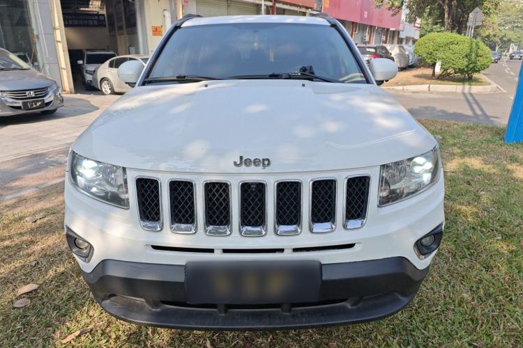 Used  Compass 2014 Revised Version 2.4L Four-Wheel Drive Comfort Edition
