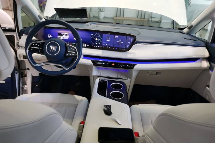 Used Buick GL8 New Energy 2024 Lu Zun Luxury Edition 7-Seater
