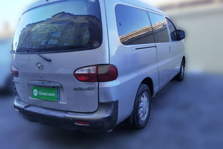 Used  Refine 2008 2.0L Shuttle Gasoline Basic Version with Single Air Conditioner