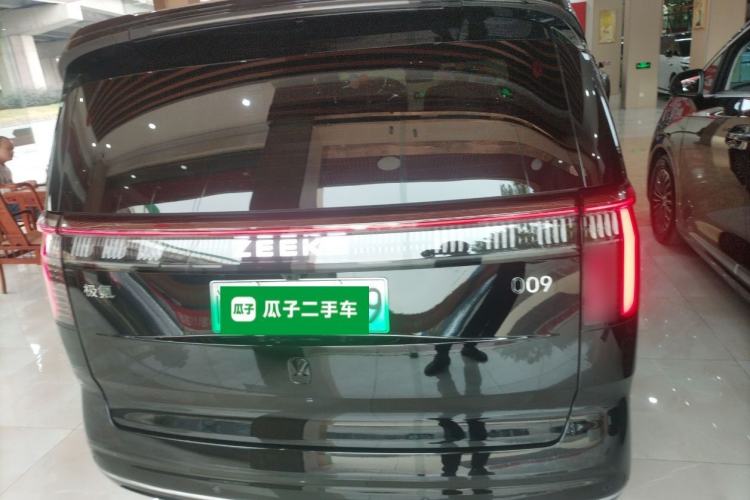 Used Zeekr 009 2022 WE Edition