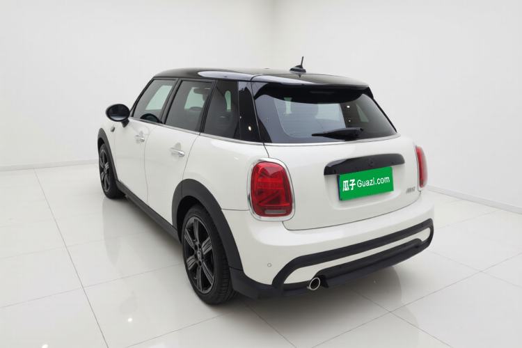 Used  MINI 2023 Updated 1.5T COOPER Artist Five-Door Edition

