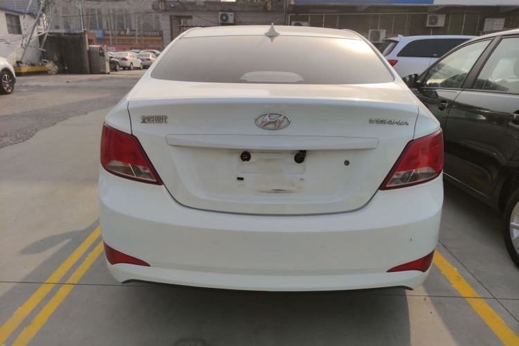 Used Hyundai Verna 2014 1.4L Manual Smart GLS Trim